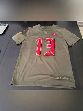 Nike Team Salute to Service Tampa Bay Buccaneers Mike Evans Medium Jersey